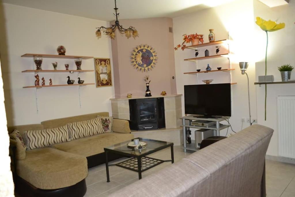 네아 미카니오나 Vasiliki'S Cosy House 아파트 외부 사진